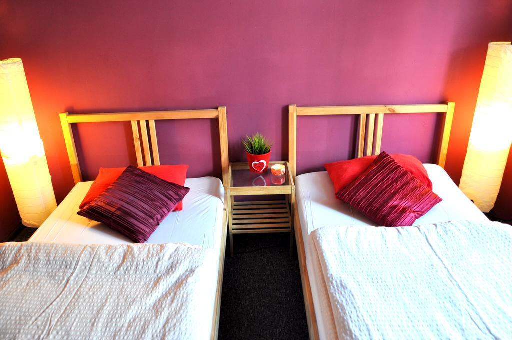 Hostel Awangarda Poznan Ruang foto