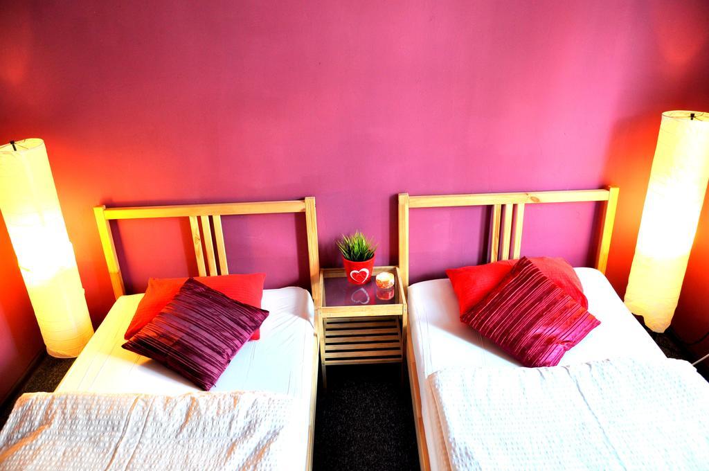 Hostel Awangarda Poznan Ruang foto