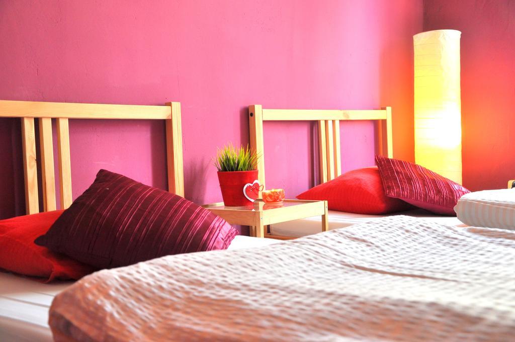 Hostel Awangarda Poznan Ruang foto
