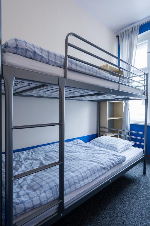 Hostel Awangarda Poznan Bagian luar foto